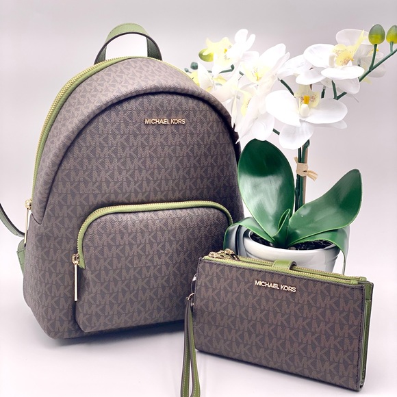 Michael Kors Handbags - Michael Kors Erin Medium Backpack and Wallet Set